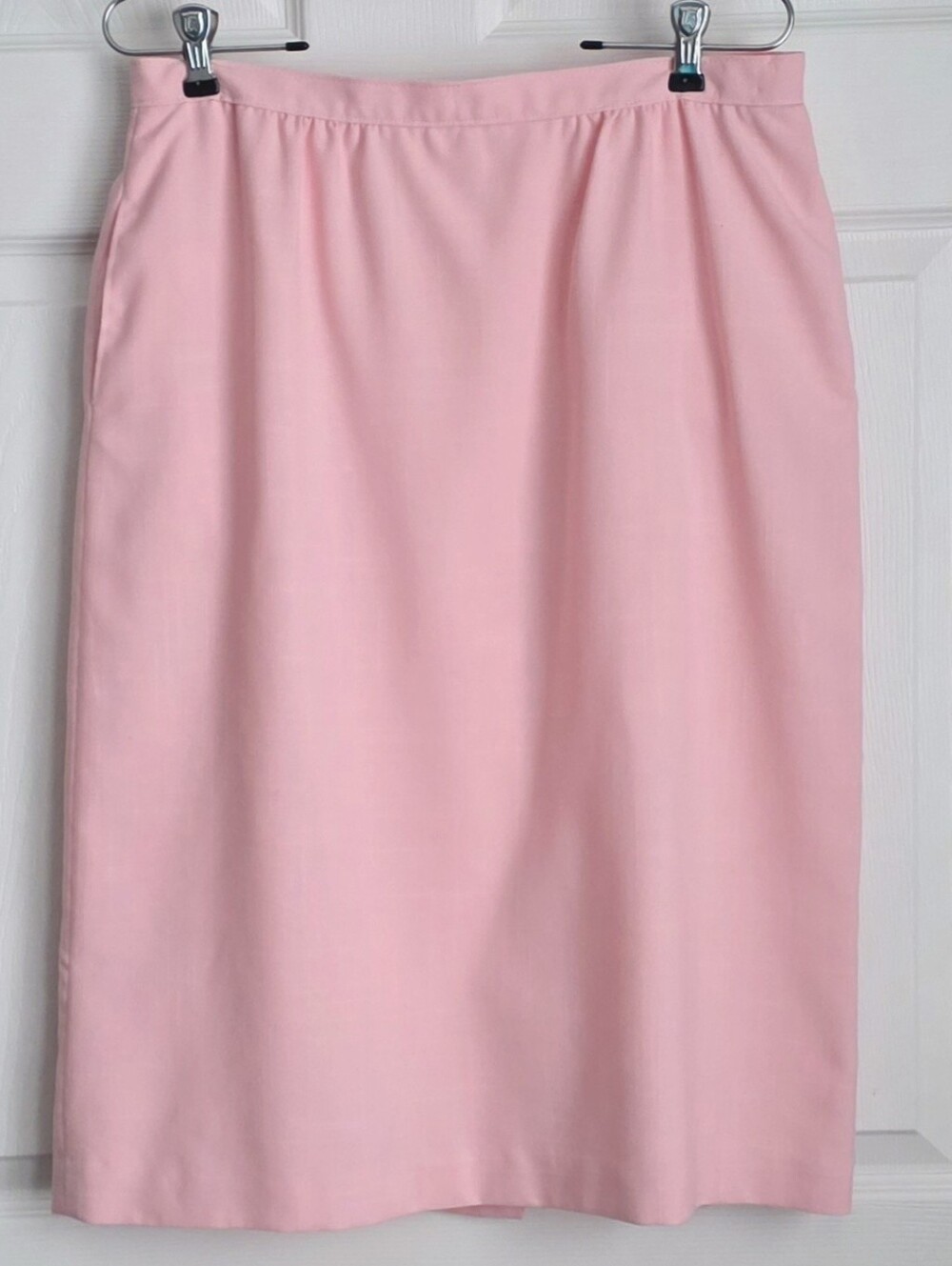 Vintage 80s-90s Suitsme Pink Pencil Midi Skirt with Pockets Size 10
